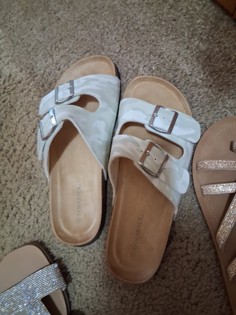 Womens Size 10 Sandals - Picture 4 of 9